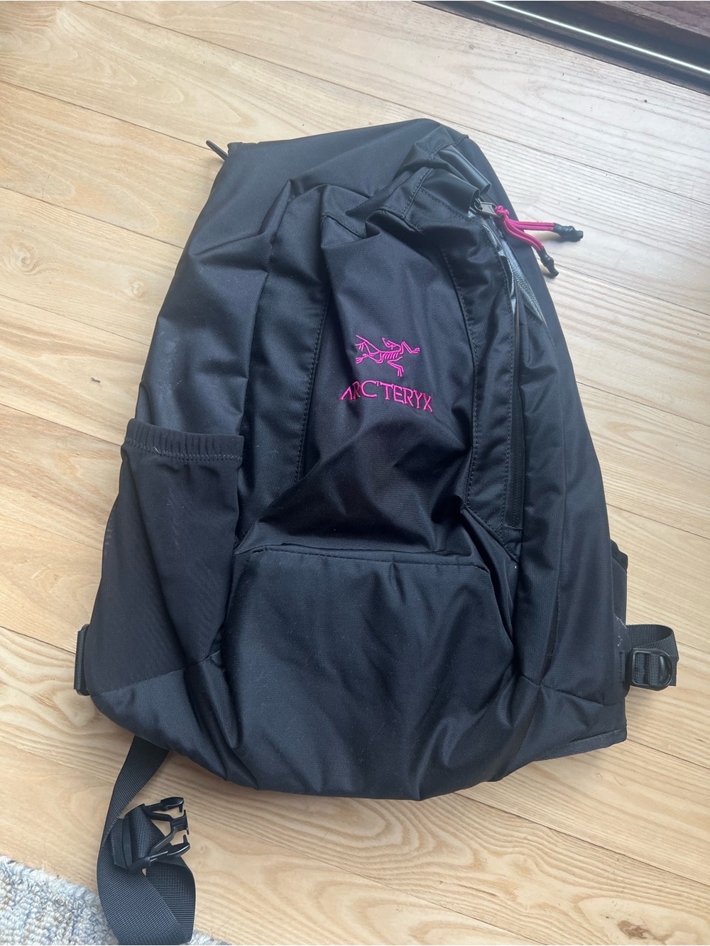 Arc'teryx Quiver Crossbody